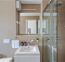 5 bedroom beachfront villa with heated pool near Omis, sleeps 9